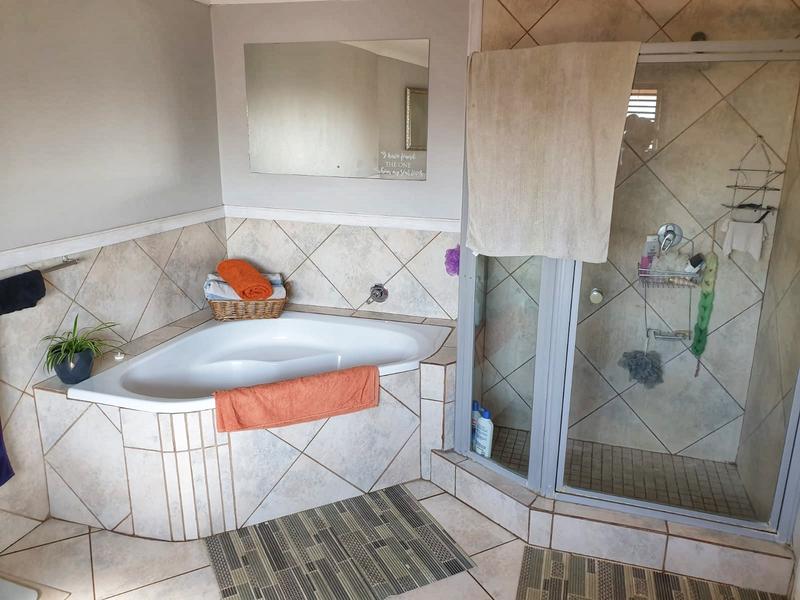 4 Bedroom Property for Sale in Miederpark North West